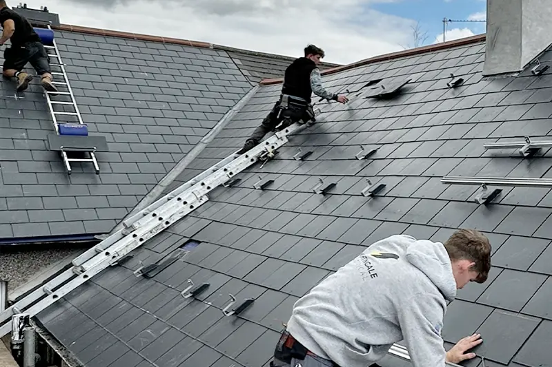 Residential Solar + Batteriinstallasjon Residential Solar + Batteriinstallasjon